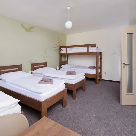 Lesni Guest house *